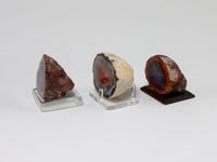 Side view to show supports, Coyamito agate, Japanese deposit, Mexico.  Dollhouse miniature display