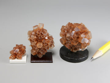 "Sputnik" aragonite, Morocco