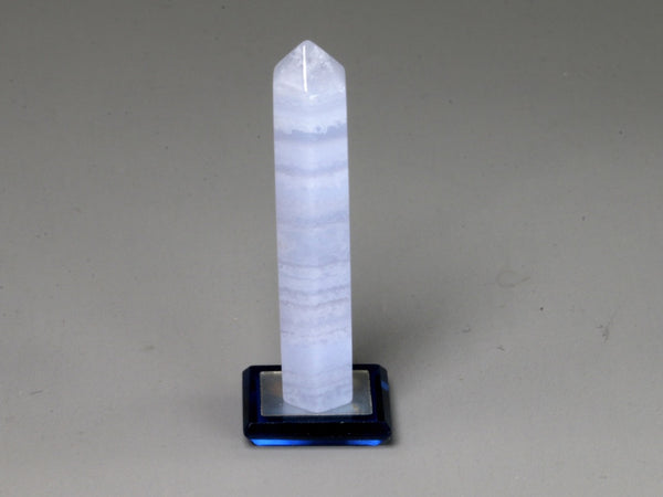 Blue lace agate point