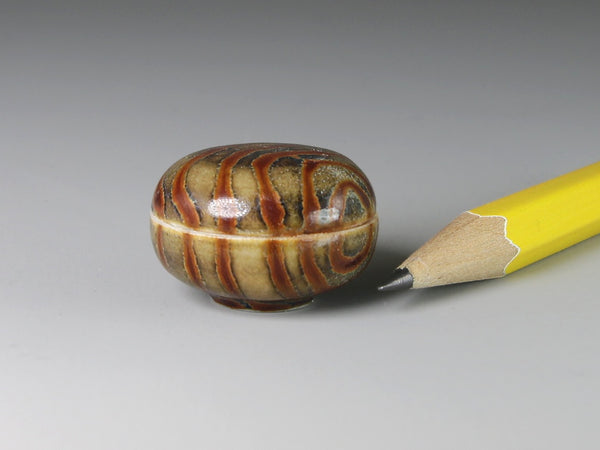 Fabrega lidded pot, 1:12 dollhouse miniature