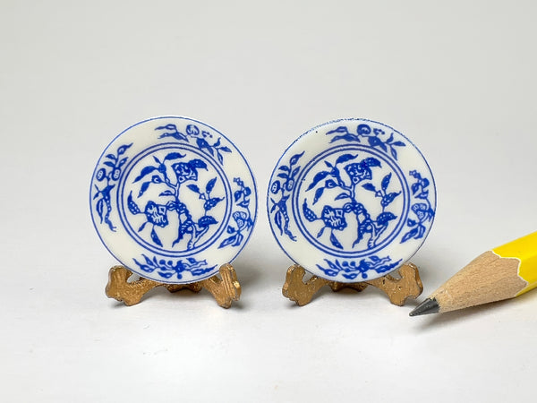 Avon Miniatures blue & white plates, Botanical Bouquet