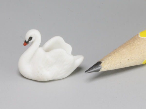 Carol Pongracic porcelain swan figurine, 1:12 scale