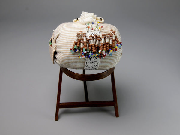 Carol Hardy 1:12 lacemaker's stand and pillow, dollhouse miniature