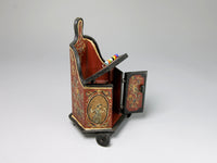 Doors open, 1:12 scale Hinderloopen potty chair for dollhouse