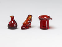 Francis Whittemore 1:24 red glass bottle, shoe, top hat.  Dollhouse miniatures