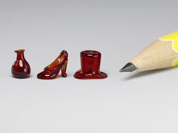 1:24 scale Whittemore red glass - shoe, hat, mini bottle. Sold individually
