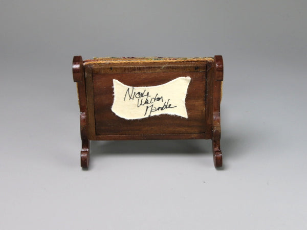 Nicole Walton Marble signature
