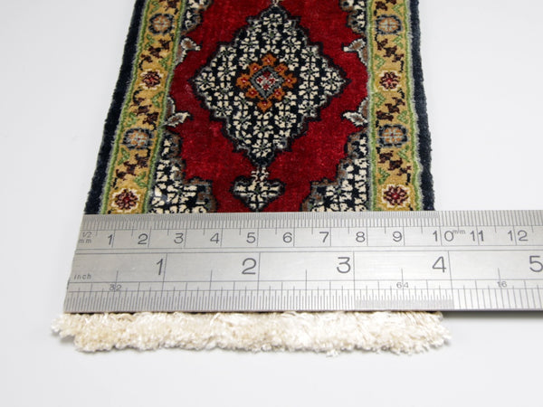 Dawson carpet with ruler